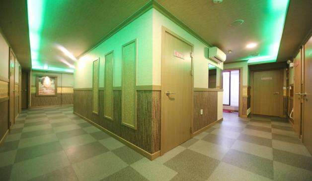 화성 향남읍  시원마사지 복도 실제 샵사진1