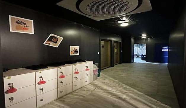 포항 오천읍 발리스웨디시 복도