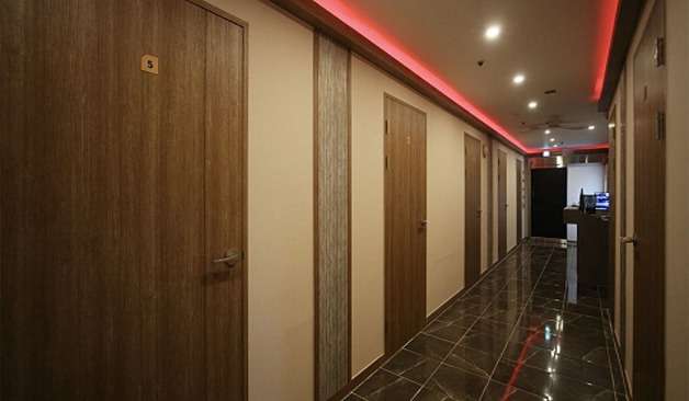 창원 진해구 용원동 금손테라피 복도