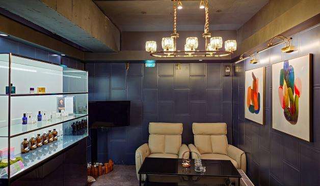 문현동 더스파 플레이스 발관리 소파