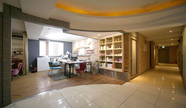 광주 진월동 진월테라피 로비