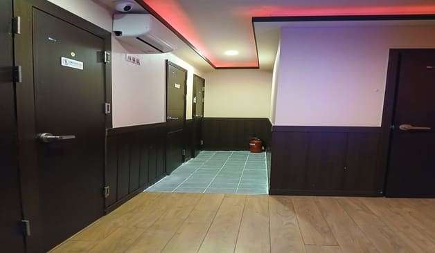 강남 논현 썸스웨디시 복도