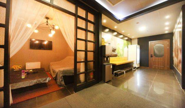 양주 광사동 로즈테라피 복도 한쪽에 마련된 상담실 사진