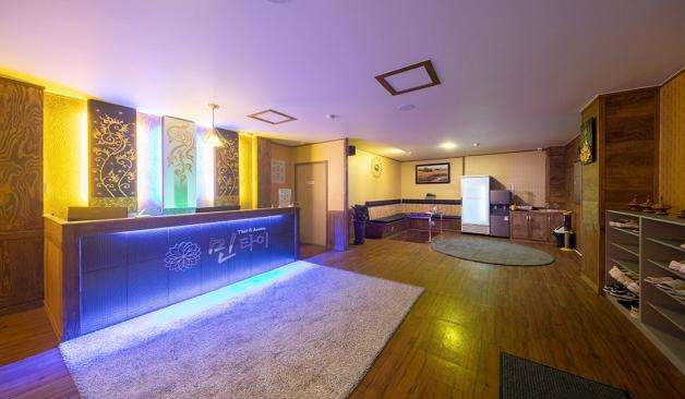 울산 달동 민타이&아로마 로비