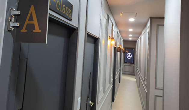 청주 율량동 벤츠테라피 복도1