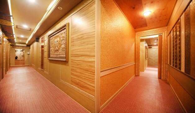 부천 송내 J테라피 복도