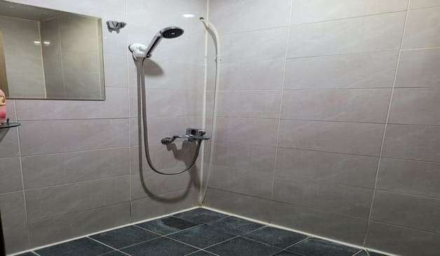 횡성 읍상리 JJ테라피 모던한 샤워실 이미지