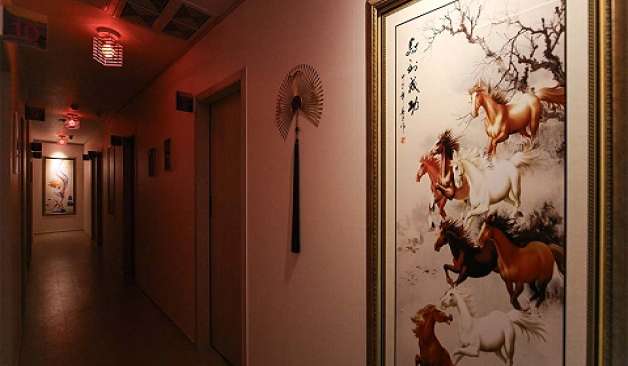 경산 옥산동 황실 복도