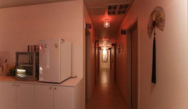 경산 옥산동 황실 복도2