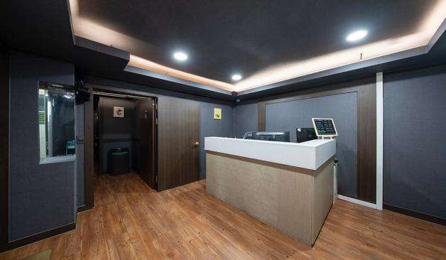 서대문 홍제동 누아테라피 카운터