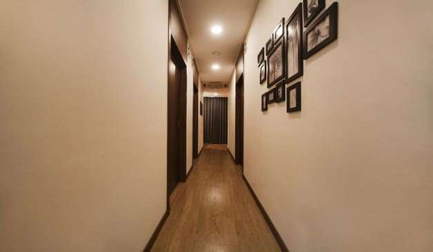 분당 정자 다올테라피 모던한 느낌의 복도 이미지2