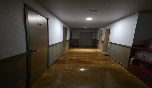 청주 오송 아모르스웨디시 복도 실제 샵사진3