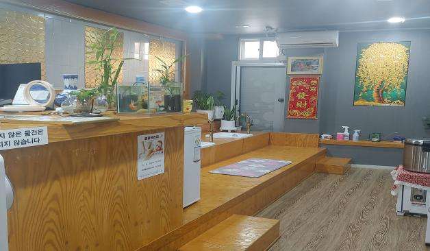 인천 송림동 송림테라피 카운터 실제 샵사진2