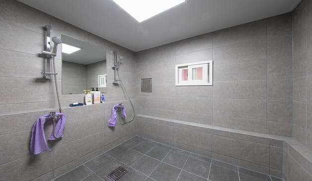 대구 불로동 킹타이아로마 샤워실