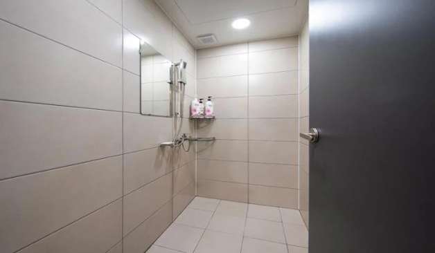 대구 신타이 샤워실